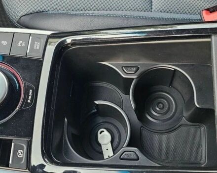 Черный Киа Niro, объемом двигателя 0 л и пробегом 75 тыс. км за 13900 $, фото 5 на Automoto.ua