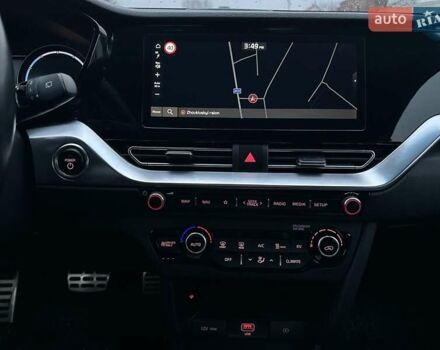 Черный Киа Niro, объемом двигателя 0 л и пробегом 84 тыс. км за 22900 $, фото 72 на Automoto.ua