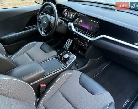 Киа Niro 2022 в Киеве на Automoto.ua Черный Киа Niro, объемом двигателя 0 л и пробегом 70 тыс. км за 22499 $, фото 82 на Automoto.ua