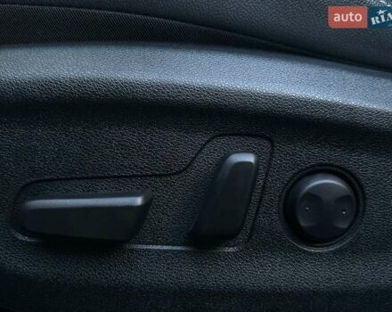 Черный Киа Niro, объемом двигателя 0 л и пробегом 29 тыс. км за 22900 $, фото 5 на Automoto.ua