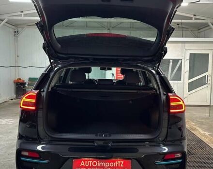 Черный Киа Niro, объемом двигателя 0 л и пробегом 12 тыс. км за 25400 $, фото 74 на Automoto.ua