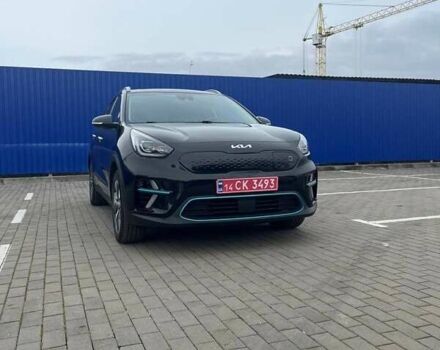 Чорний Кіа Niro, об'ємом двигуна 0 л та пробігом 72 тис. км за 22100 $, фото 13 на Automoto.ua