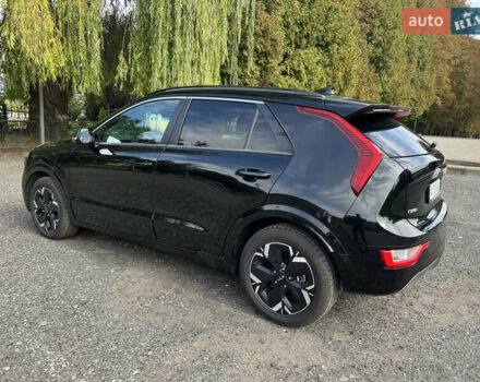 Чорний Кіа Niro, об'ємом двигуна 0 л та пробігом 150 тис. км за 21500 $, фото 4 на Automoto.ua