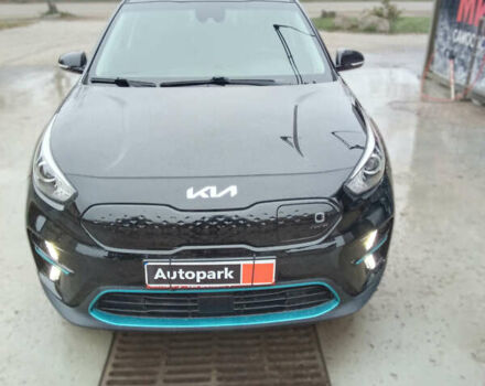 Черный Киа Niro, объемом двигателя 0 л и пробегом 125 тыс. км за 21800 $, фото 1 на Automoto.ua