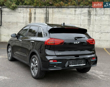 Чорний Кіа Niro, об'ємом двигуна 0 л та пробігом 108 тис. км за 21850 $, фото 24 на Automoto.ua