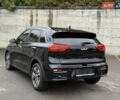 Чорний Кіа Niro, об'ємом двигуна 0 л та пробігом 108 тис. км за 21850 $, фото 24 на Automoto.ua