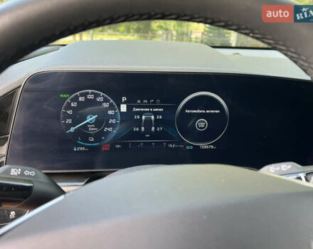 Чорний Кіа Niro, об'ємом двигуна 0 л та пробігом 150 тис. км за 21500 $, фото 18 на Automoto.ua