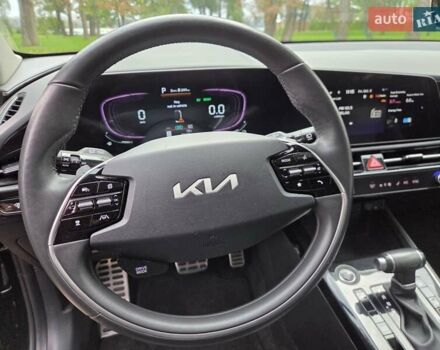 Черный Киа Niro, объемом двигателя 1.58 л и пробегом 97 тыс. км за 25500 $, фото 25 на Automoto.ua
