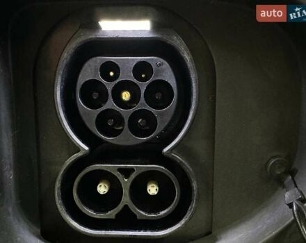 Черный Киа Niro, объемом двигателя 0 л и пробегом 84 тыс. км за 22900 $, фото 39 на Automoto.ua