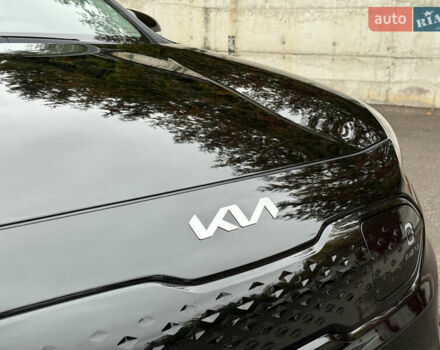 Чорний Кіа Niro, об'ємом двигуна 0 л та пробігом 108 тис. км за 21850 $, фото 11 на Automoto.ua