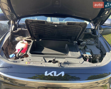 Черный Киа Niro, объемом двигателя 0 л и пробегом 121 тыс. км за 24777 $, фото 21 на Automoto.ua