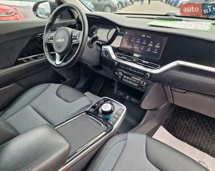 Кіа Niro 2022 у Вінниці на Automoto.ua Чорний Кіа Niro, об'ємом двигуна 0 л та пробігом 174 тис. км за 19600 $, фото 42 на Automoto.ua