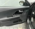 Черный Киа Niro, объемом двигателя 0 л и пробегом 75 тыс. км за 13900 $, фото 21 на Automoto.ua