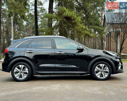 Черный Киа Niro, объемом двигателя 0 л и пробегом 54 тыс. км за 24300 $, фото 15 на Automoto.ua