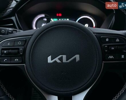 Черный Киа Niro, объемом двигателя 0 л и пробегом 84 тыс. км за 22900 $, фото 58 на Automoto.ua