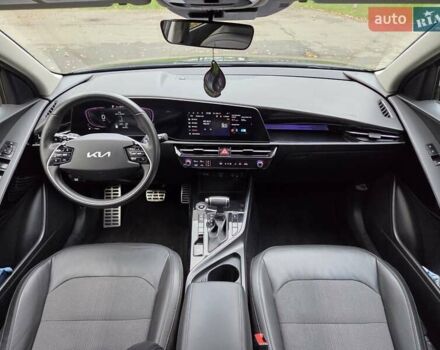 Черный Киа Niro, объемом двигателя 1.58 л и пробегом 97 тыс. км за 25500 $, фото 1 на Automoto.ua