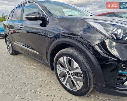 Кіа Niro 2022 у Вінниці на Automoto.ua Чорний Кіа Niro, об'ємом двигуна 0 л та пробігом 174 тис. км за 19600 $, фото 8 на Automoto.ua