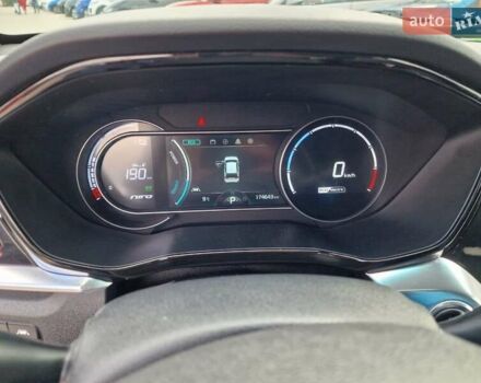 Кіа Niro 2022 у Вінниці на Automoto.ua Чорний Кіа Niro, об'ємом двигуна 0 л та пробігом 174 тис. км за 19600 $, фото 24 на Automoto.ua