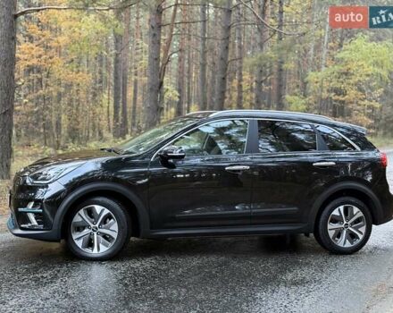 Киа Niro 2022 в Киеве на Automoto.ua Черный Киа Niro, объемом двигателя 0 л и пробегом 70 тыс. км за 22499 $, фото 39 на Automoto.ua