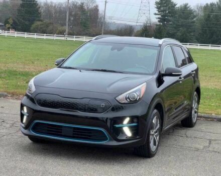 Черный Киа Niro, объемом двигателя 0 л и пробегом 16 тыс. км за 15600 $, фото 2 на Automoto.ua