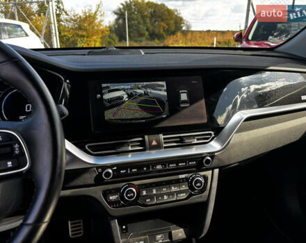 Чорний Кіа Niro, об'ємом двигуна 0 л та пробігом 23 тис. км за 24999 $, фото 25 на Automoto.ua