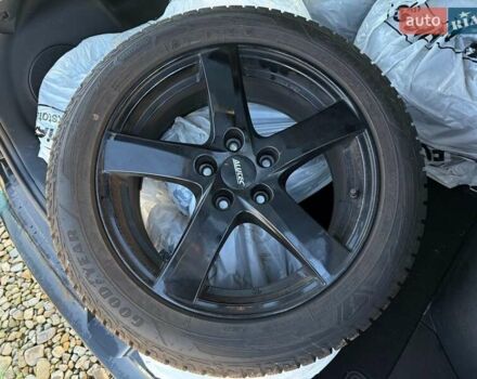 Черный Киа Niro, объемом двигателя 0 л и пробегом 84 тыс. км за 22900 $, фото 8 на Automoto.ua