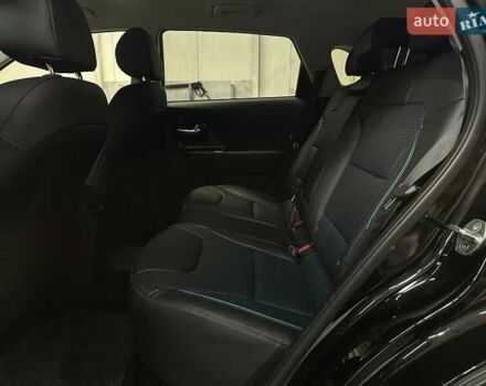 Черный Киа Niro, объемом двигателя 0 л и пробегом 39 тыс. км за 24900 $, фото 85 на Automoto.ua