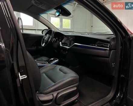 Черный Киа Niro, объемом двигателя 0 л и пробегом 12 тыс. км за 25400 $, фото 78 на Automoto.ua