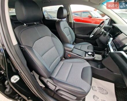 Кіа Niro 2022 у Вінниці на Automoto.ua Чорний Кіа Niro, об'ємом двигуна 0 л та пробігом 174 тис. км за 19600 $, фото 41 на Automoto.ua