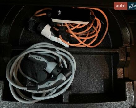 Черный Киа Niro, объемом двигателя 0 л и пробегом 12 тыс. км за 25400 $, фото 75 на Automoto.ua