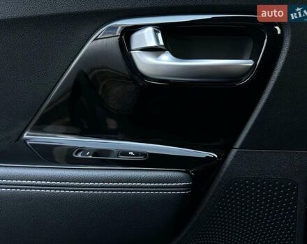 Черный Киа Niro, объемом двигателя 0 л и пробегом 29 тыс. км за 22900 $, фото 93 на Automoto.ua