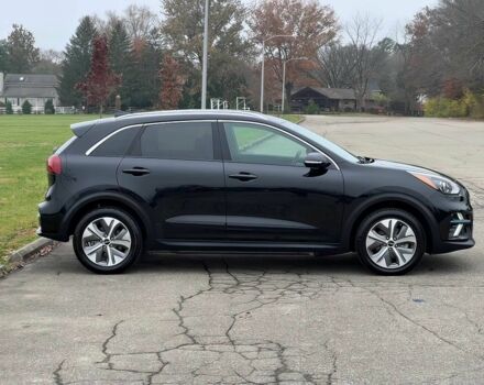 Чорний Кіа Niro, об'ємом двигуна 0 л та пробігом 24 тис. км за 12000 $, фото 7 на Automoto.ua