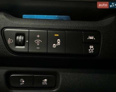 Черный Киа Niro, объемом двигателя 0 л и пробегом 84 тыс. км за 22900 $, фото 15 на Automoto.ua