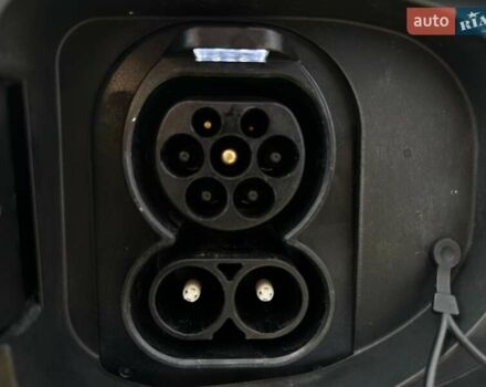 Чорний Кіа Niro, об'ємом двигуна 0 л та пробігом 29 тис. км за 22900 $, фото 23 на Automoto.ua