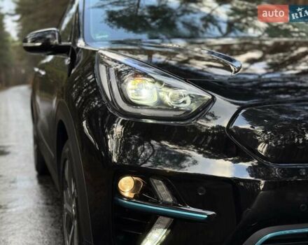 Киа Niro 2022 в Киеве на Automoto.ua Черный Киа Niro, объемом двигателя 0 л и пробегом 70 тыс. км за 22499 $, фото 44 на Automoto.ua