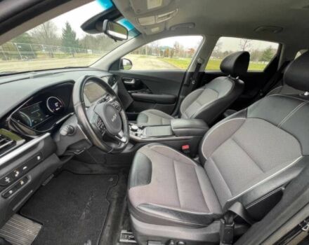 Черный Киа Niro, объемом двигателя 0 л и пробегом 16 тыс. км за 15600 $, фото 8 на Automoto.ua