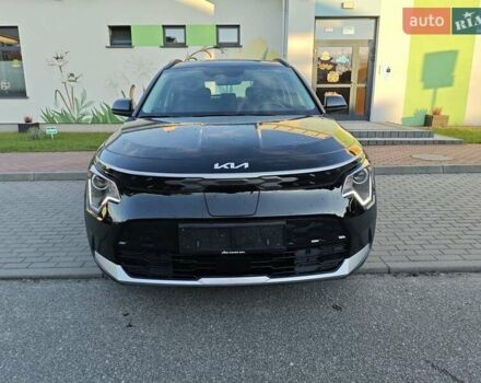 Черный Киа Niro, объемом двигателя 0 л и пробегом 30 тыс. км за 21000 $, фото 2 на Automoto.ua