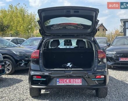 Черный Киа Niro, объемом двигателя 0 л и пробегом 49 тыс. км за 22850 $, фото 10 на Automoto.ua