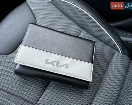 Черный Киа Niro, объемом двигателя 0 л и пробегом 54 тыс. км за 24300 $, фото 62 на Automoto.ua