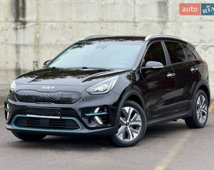 Чорний Кіа Niro, об'ємом двигуна 0 л та пробігом 108 тис. км за 21850 $, фото 16 на Automoto.ua