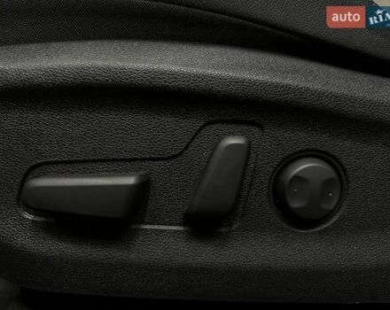 Черный Киа Niro, объемом двигателя 0 л и пробегом 39 тыс. км за 24900 $, фото 3 на Automoto.ua