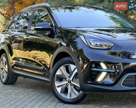 Черный Киа Niro, объемом двигателя 0 л и пробегом 50 тыс. км за 23600 $, фото 6 на Automoto.ua