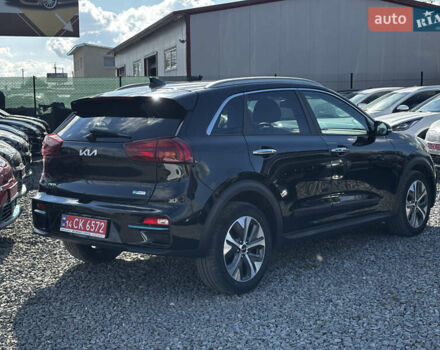 Чорний Кіа Niro, об'ємом двигуна 0 л та пробігом 23 тис. км за 24999 $, фото 9 на Automoto.ua