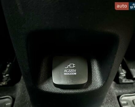 Черный Киа Niro, объемом двигателя 0 л и пробегом 84 тыс. км за 22900 $, фото 104 на Automoto.ua