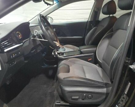 Черный Киа Niro, объемом двигателя 0 л и пробегом 40 тыс. км за 6500 $, фото 6 на Automoto.ua