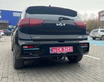 Чорний Кіа Niro, об'ємом двигуна 0 л та пробігом 72 тис. км за 22100 $, фото 16 на Automoto.ua