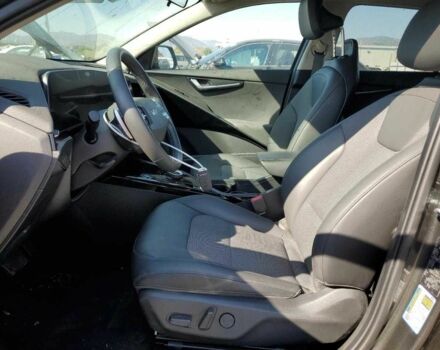 Чорний Кіа Niro, об'ємом двигуна 0 л та пробігом 21 тис. км за 7900 $, фото 6 на Automoto.ua