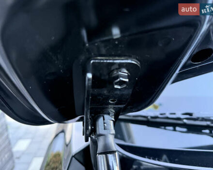 Чорний Кіа Niro, об'ємом двигуна 0 л та пробігом 63 тис. км за 28500 $, фото 113 на Automoto.ua
