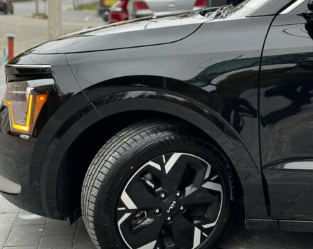 Чорний Кіа Niro, об'ємом двигуна 0 л та пробігом 80 тис. км за 23500 $, фото 34 на Automoto.ua