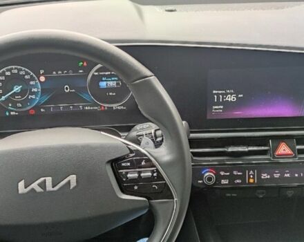 Черный Киа Niro, объемом двигателя 0 л и пробегом 57 тыс. км за 28500 $, фото 5 на Automoto.ua